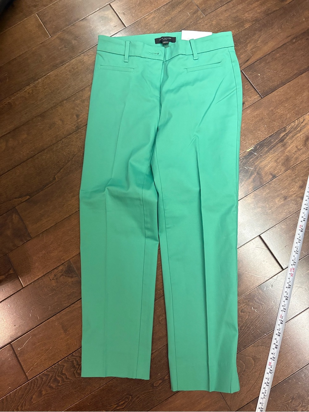 NWT Ann Taylor "The Crop" Mid Rise Pants - Seafoam Green - Size 00 Petite ($79)